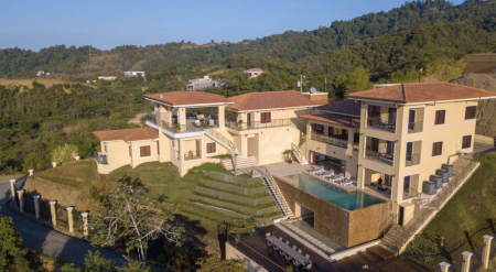 casa-amarillo-bachelor-party-in-jaco-costa-rica